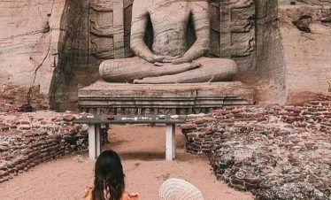polonnaruwa gal viharaya